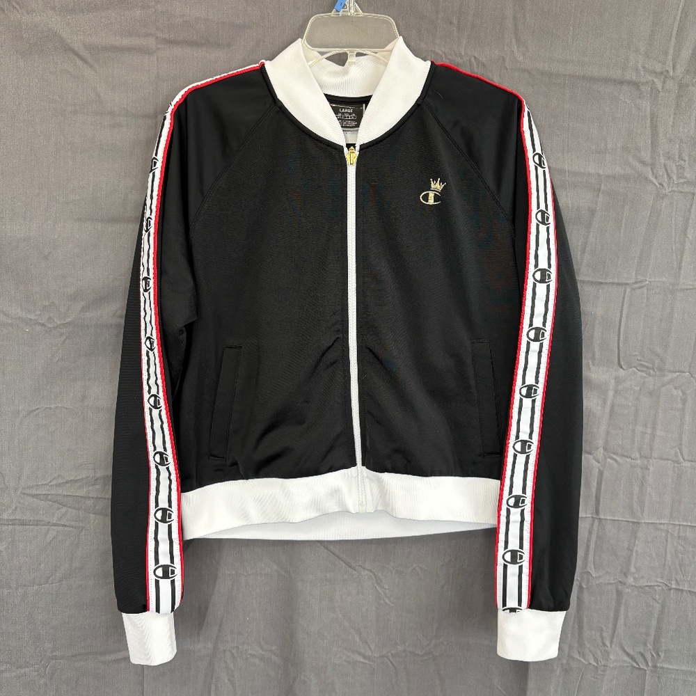 Champion Life Women's Size Large Track Jacket Crown C Logo Black Cropped